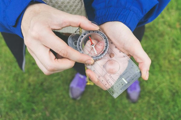 Où explorer les traditions et les fêtes des peuples Sami en Norvège?